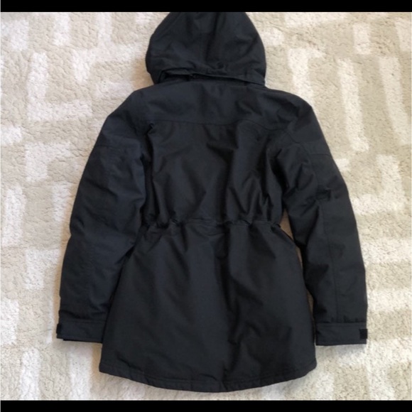 North Face Reign On Down Parka - Picture 2 of 8